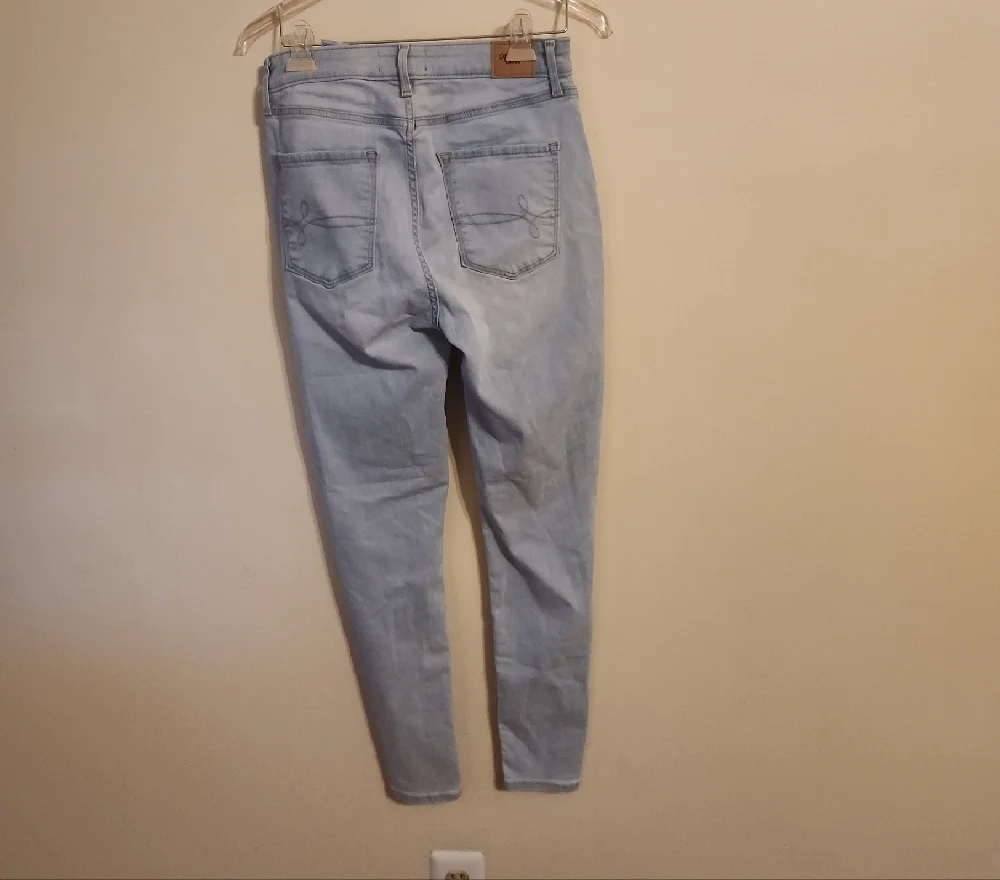 Denizen from Levi's Women's Sky Blue Skinny Jeans